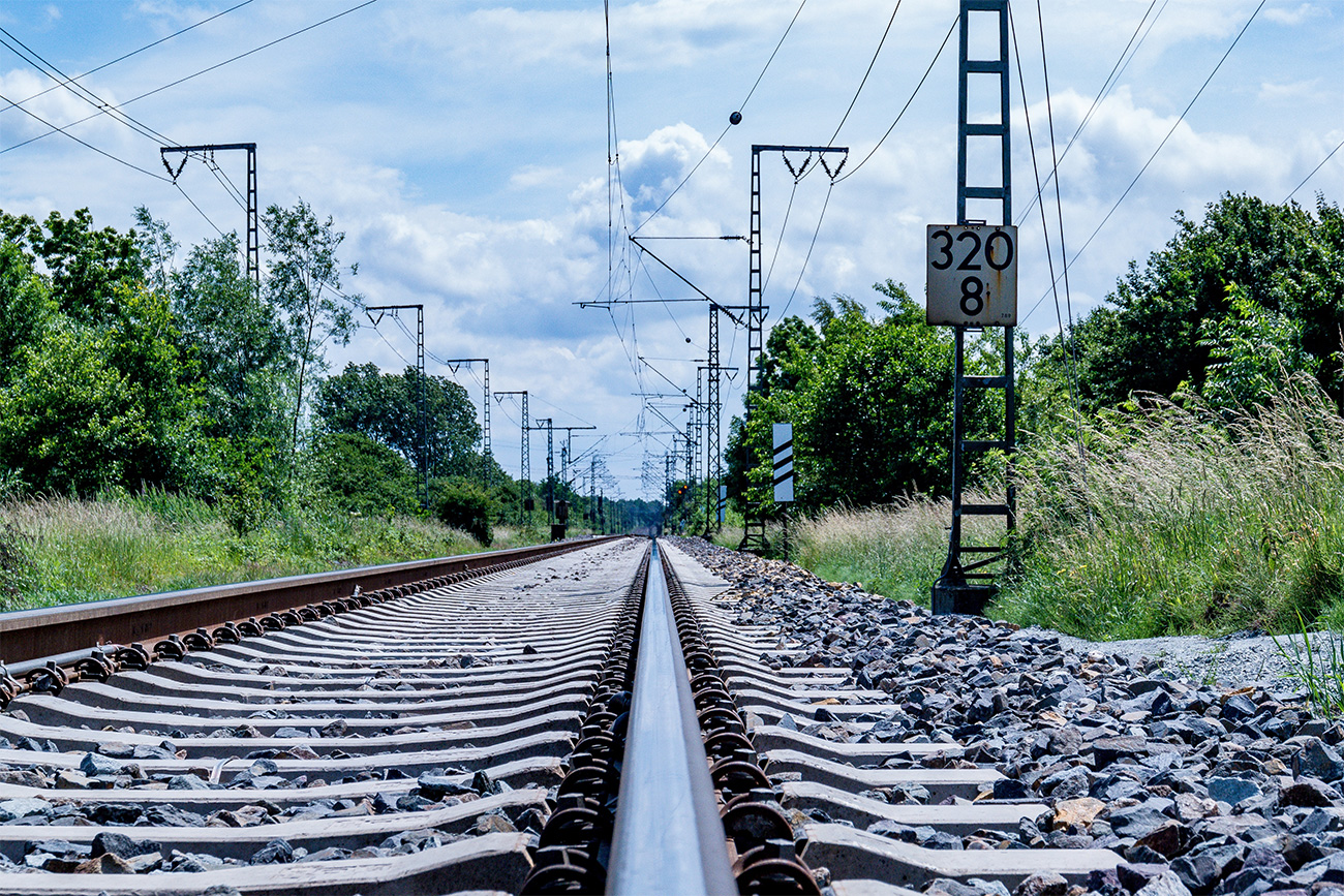 DES GÉOTEXTILES SOLIDES ET DURABLES POUR LA CONSTRUCTION FERROVIAIRE 13