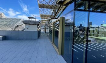 Un système de drainage fonctionnel et esthétique pour le Skybar de la Bourse de Bruxelles 12