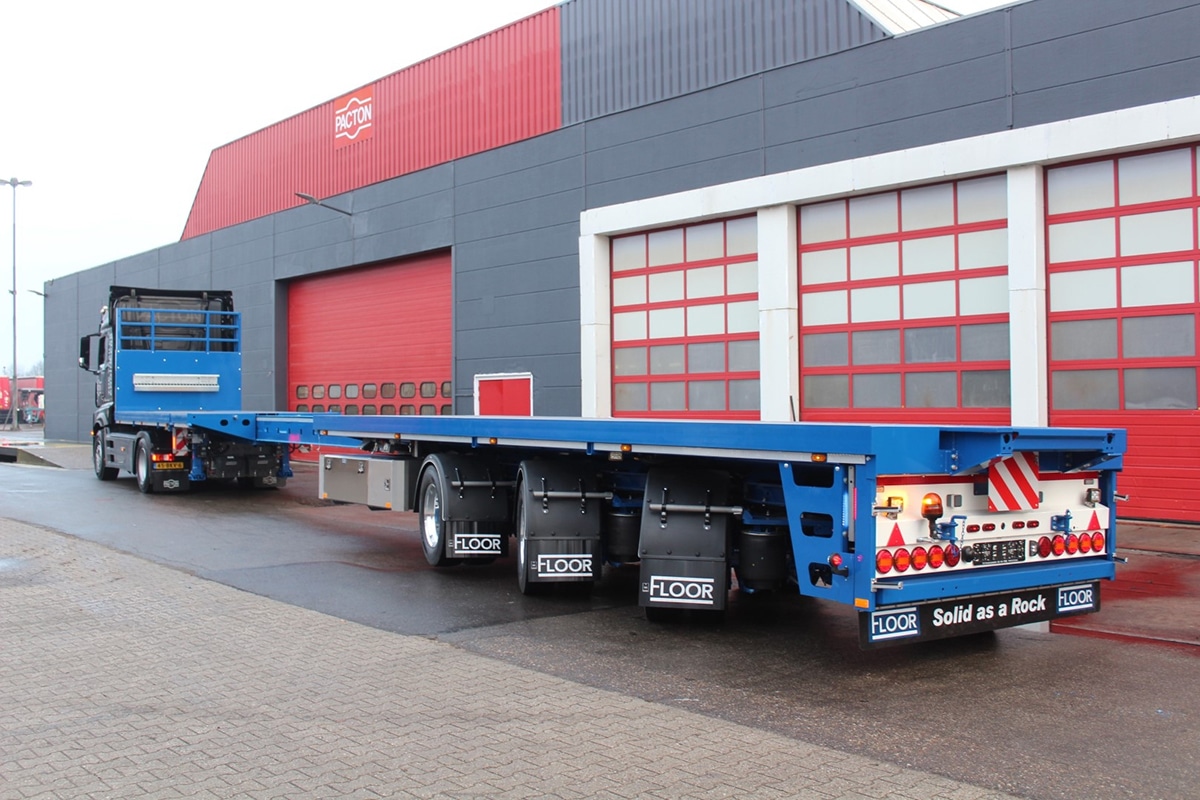 PACTON TRAILERS AU SALON MATEXPO 2025 11