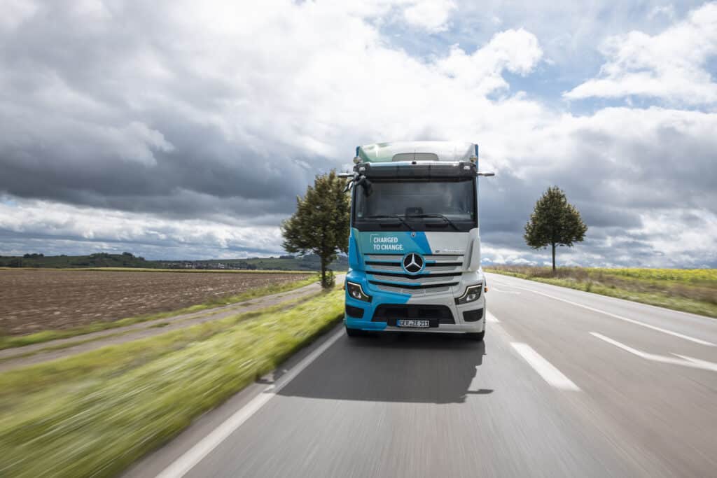 Mercedes-Benz Trucks présente le nouveau eActros 400 basé sur le eActros 600 – de nombreuses nouvelles variantes disponibles 7