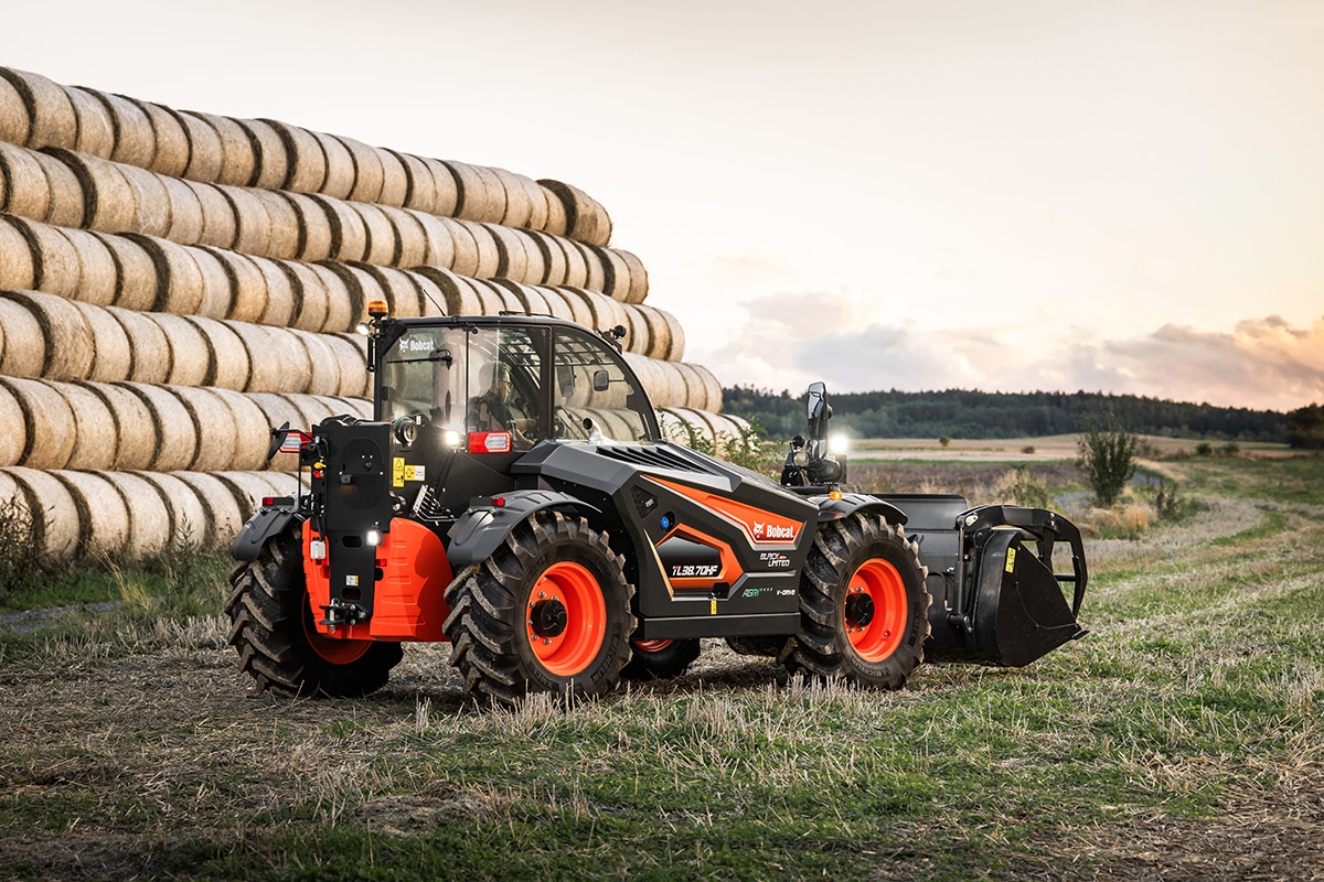Bobcat dévoile ses télescopiques V-Drive Black Limited Edition au salon Agritechnica de Hanovre 12