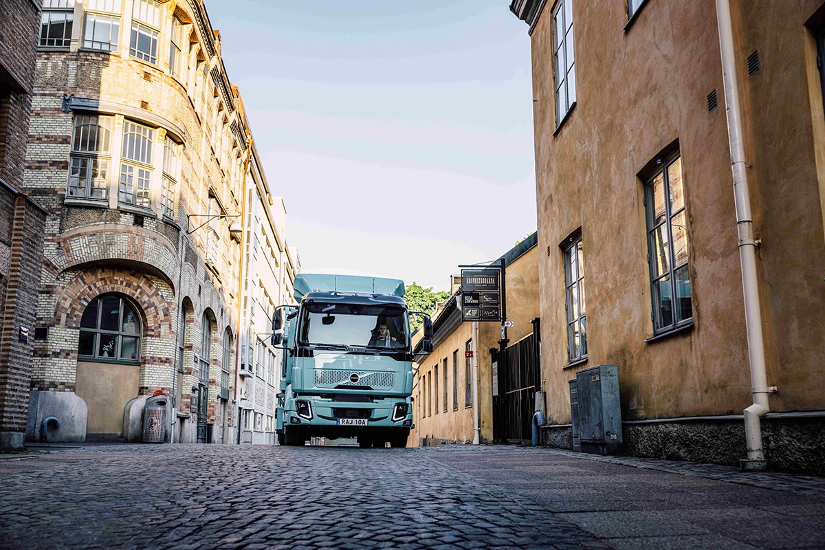Volvo Trucks lance le Volvo FL Electric de 14 tonnes, conçu sur mesure pour les transports urbains 11