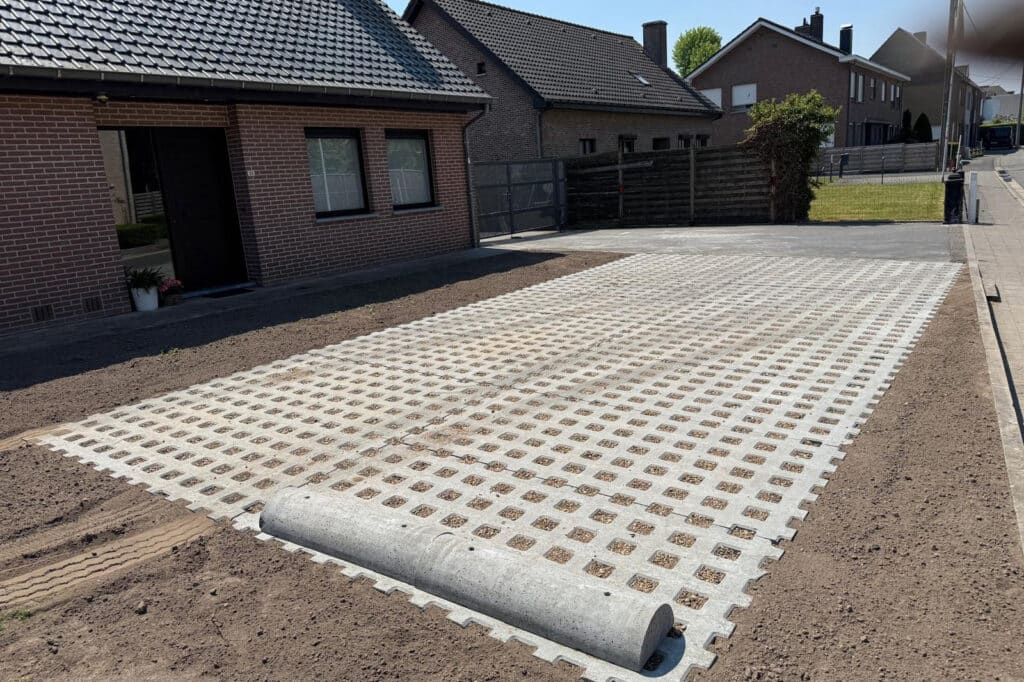 Eco Block et Hydro Max : des concepts innovants qui allient infiltration, verdissement et résistance 1