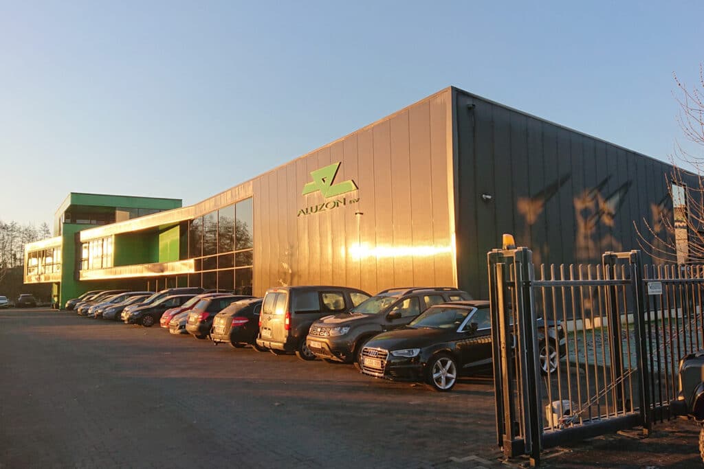 Aluzon rejoint Wako Group pour créer un leader de la fabrication de portes et fenêtres pour les professionnels dans la région BeLux 3