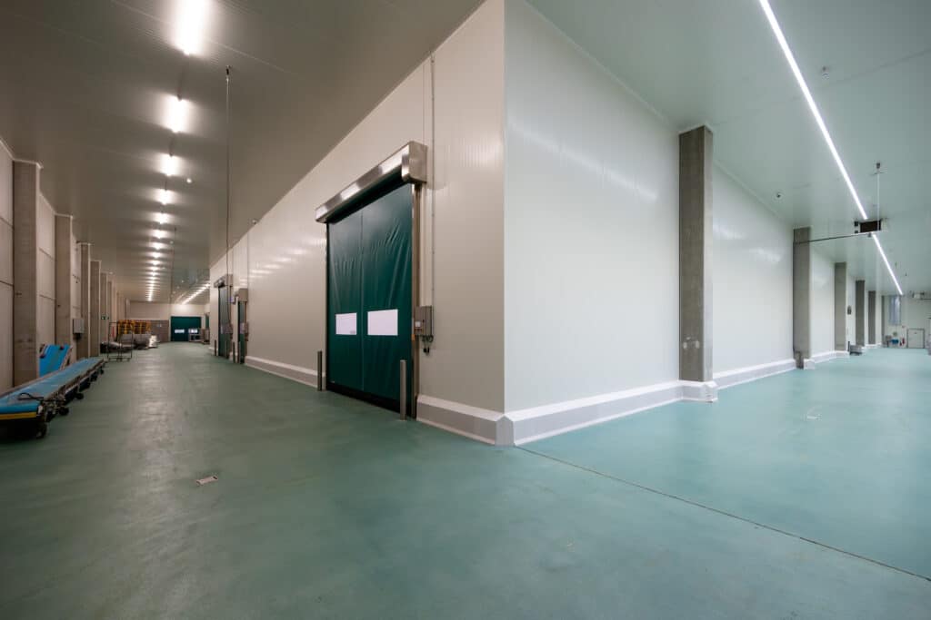 Un bâtiment industriel de 10 000 m2 à l’allure architecturale construit en moins d’un an 1