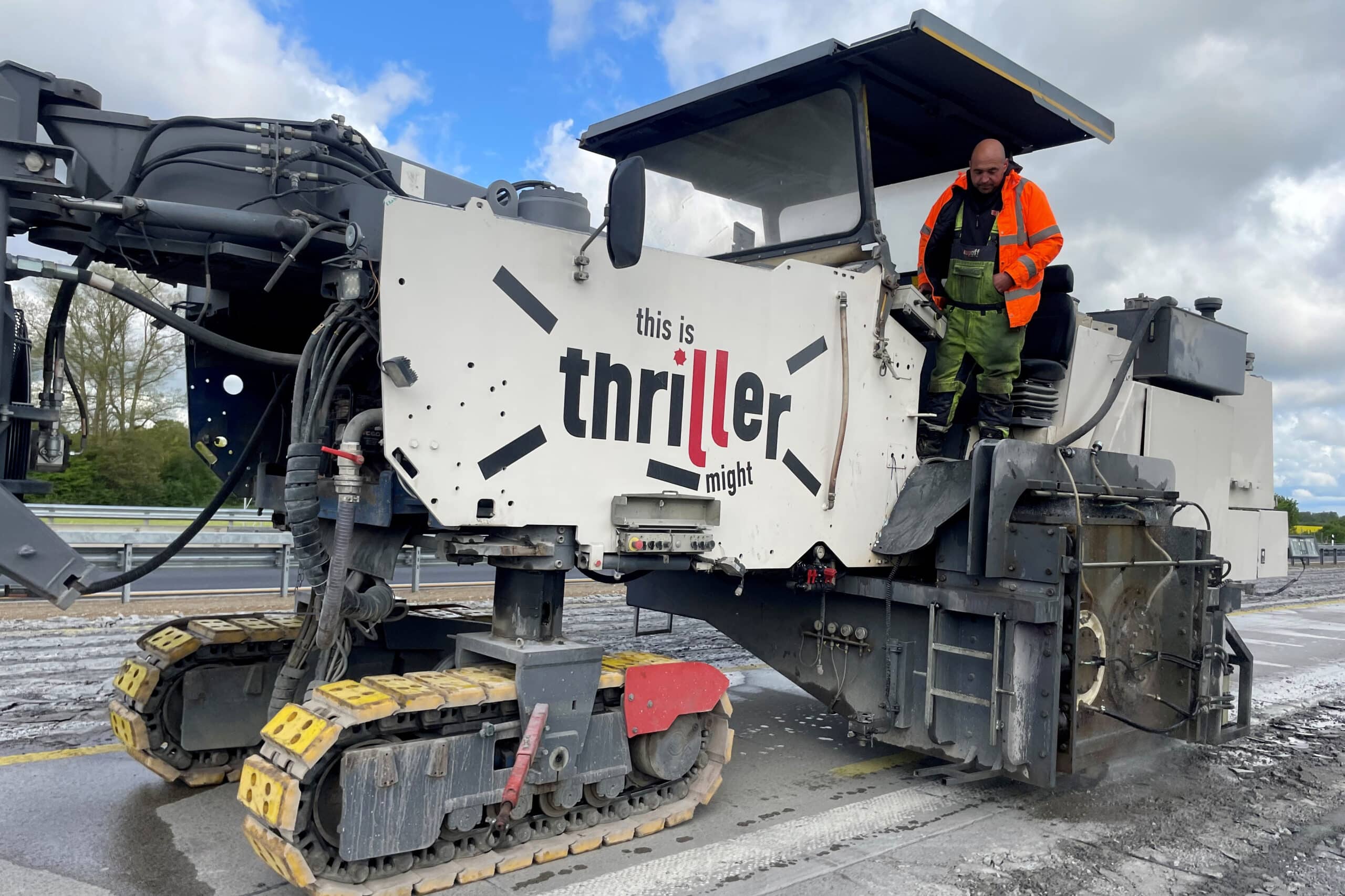 Démolition efficace et sans dégâts grâce à une machine révolutionnaire 11