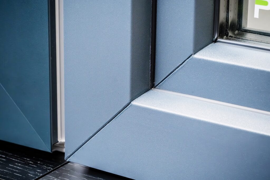 Nouvelle usine, nouvelle technologie : Pierret passe à la soudure invisible pour ses châssis PVC 1