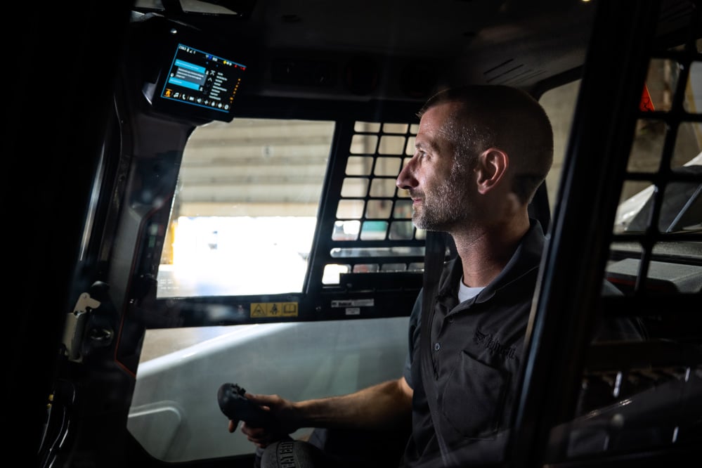 Bobcat dévoile ses nouvelles chargeuses compactes 2