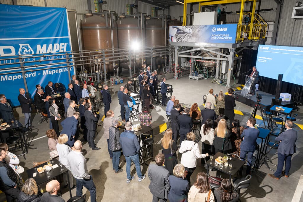 MAPEI inaugure un nouveau site de production d’adjuvants pour béton à Grâce-Hollogne 1