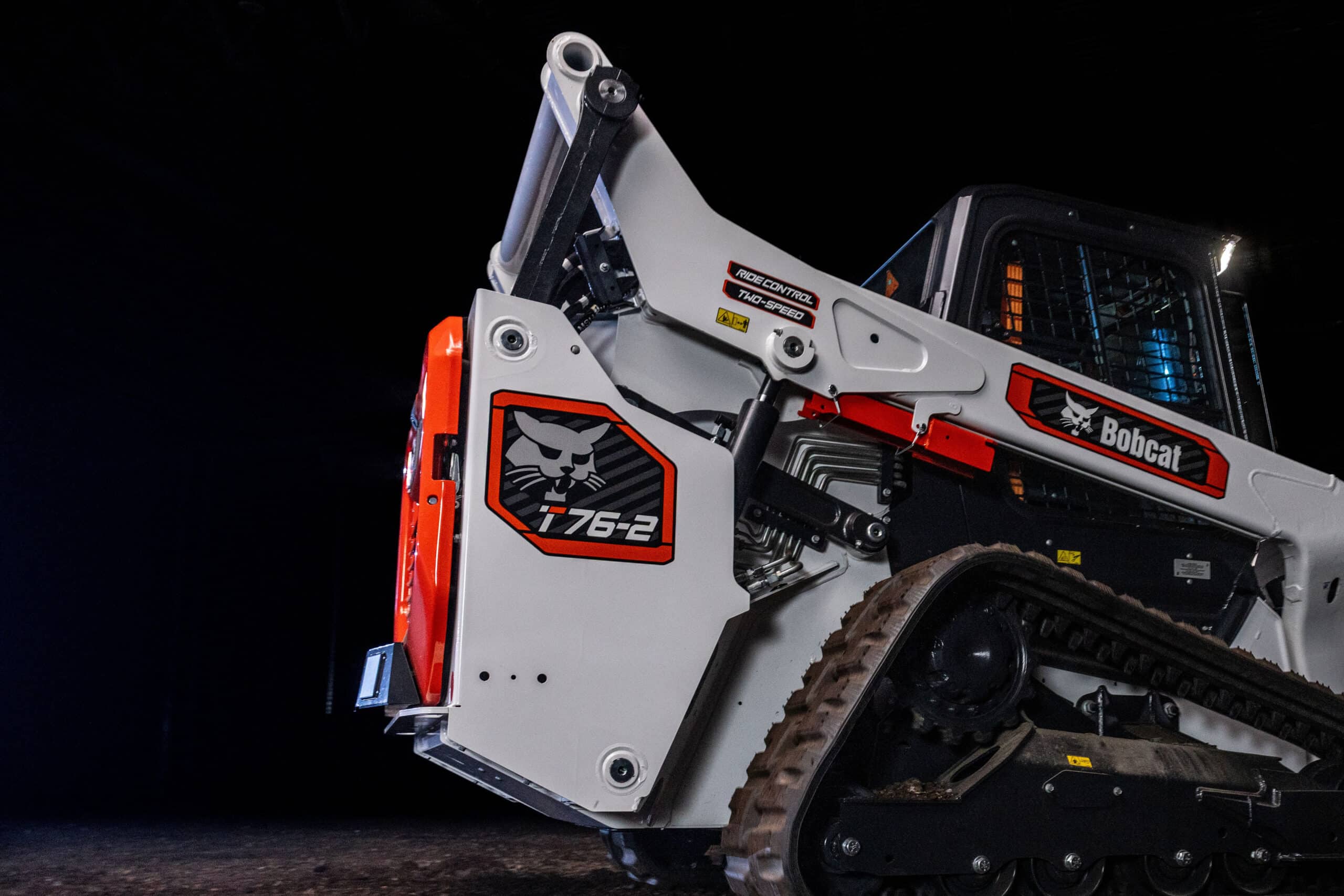 Bobcat dévoile ses nouvelles chargeuses compactes 10