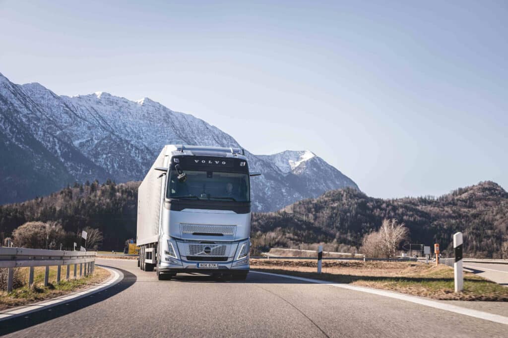 Toute nouvelle plateforme de moteurs à combustion de Volvo Trucks : rendement énergétique supérieur et compatibilité avec une large gamme de carburants alternatifs 1
