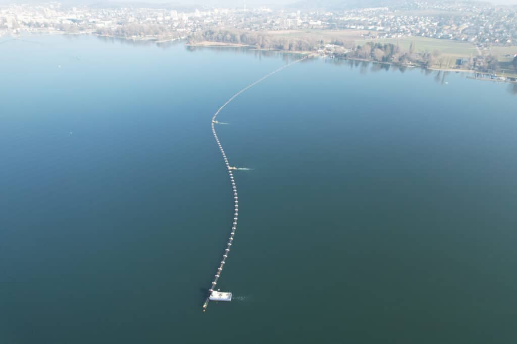 Tubes de précision en PE 100-RC pour conduites dans le lac de Bienne 3