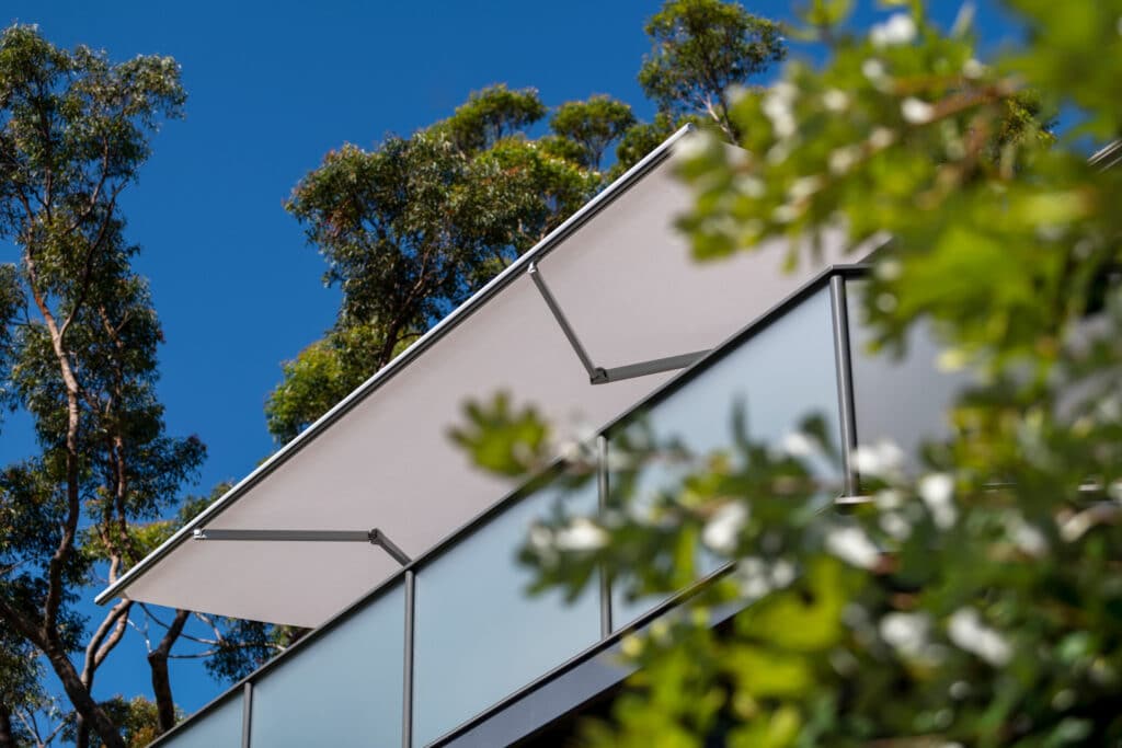 Chaleur, énergie, terrasses : la protection solaire devientun réflexe intelligent pour l’HoReCa belge 3