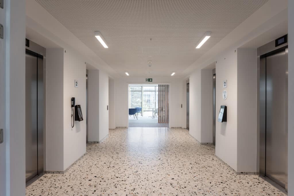 Des ascenseurs intelligents pour le complexe de bureaux le plus durable de Bruxelles 1