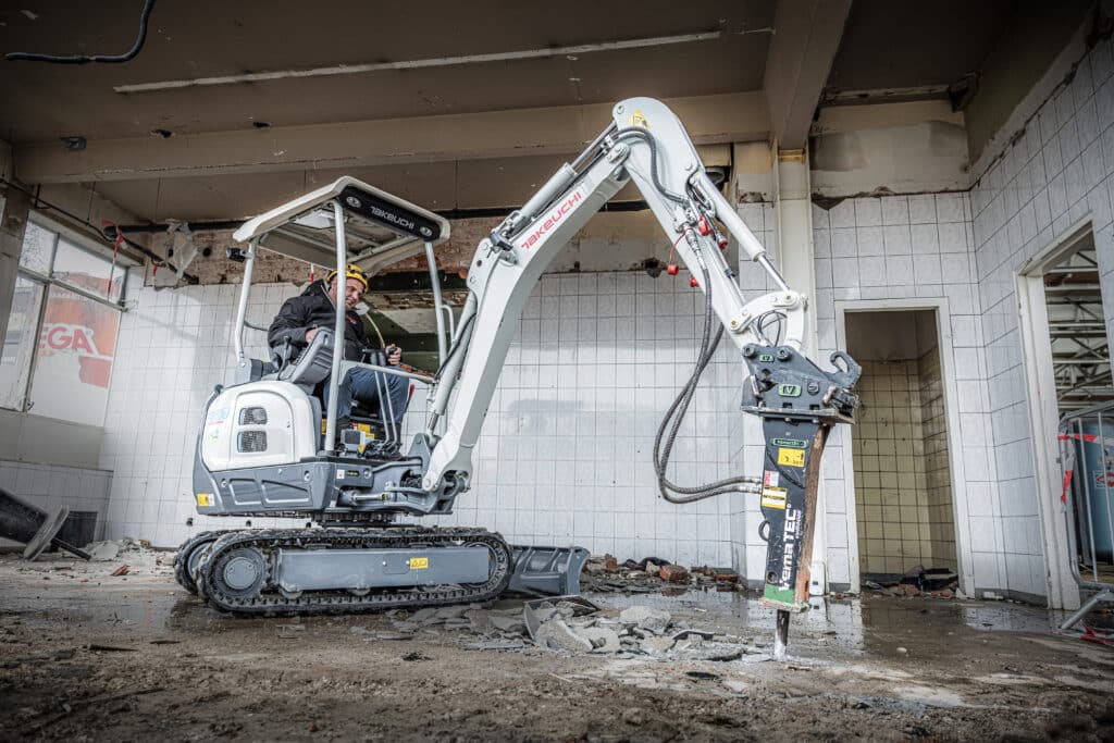 Découvrez la puissance de Takeuchi lors des Matexpo Demo Days 1