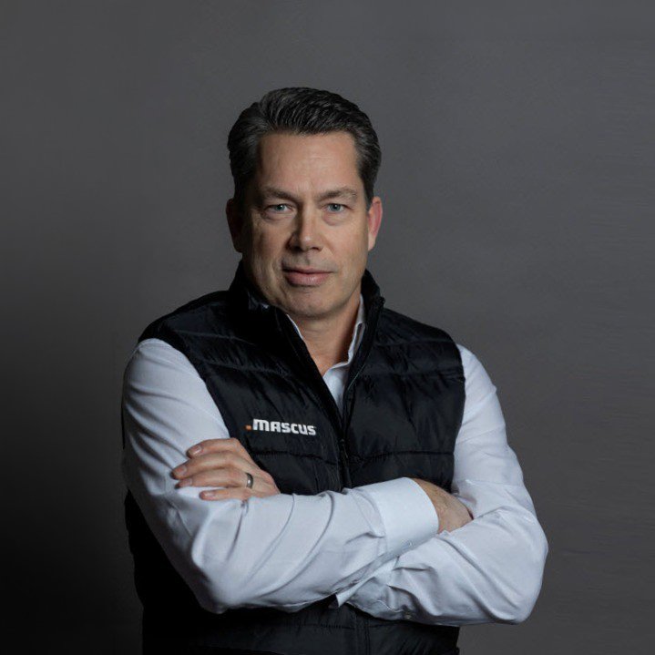 Mascus fête ses 25 ans de présence en ligne dans le secteur des équipements d'occasion, ainsi qu'une décennie de collaboration avec Ritchie Bros. 1