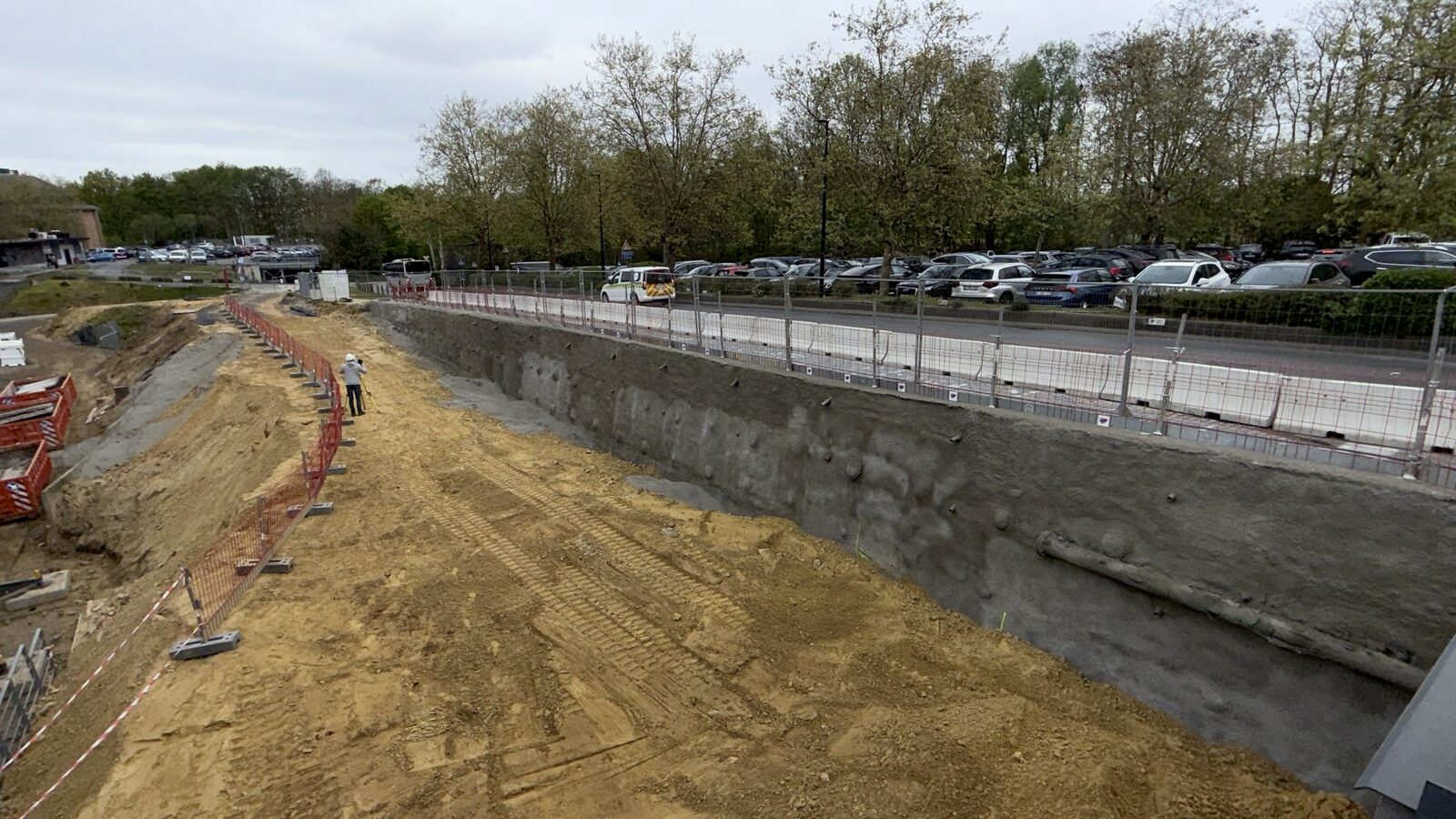 Préparer le terrain pour la nouvelle tour d’hospitalisation 1